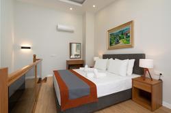 Veranda Suites