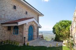 Marlo Ayvalik