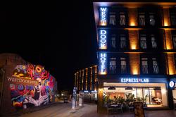 Westdoor Hotel