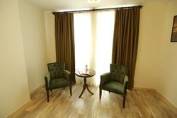 Alpha Suit Otel
