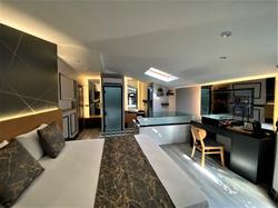 Confores Hotel