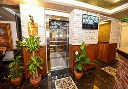 Royal Garden Suite and Hotel