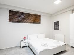 The Red Tent Suite 88