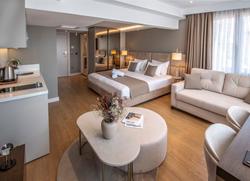 Valente Suites Hotel