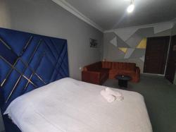 Zen Suit Otel