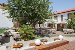 Mellow Blue Boutique Hotel