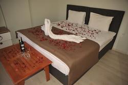 Rönasans Apart Otel