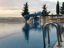 Yay Grand Otel