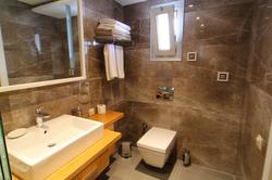 The Losh Otel