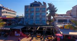 Aquila Beach Hotel