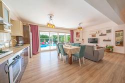 Villa Golden Pine