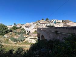 El Puente Cave Hotel