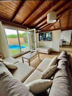 Sapanca Stone Suit Havuzlu Müstakil Villa