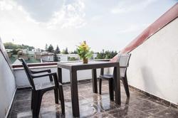 Nazar Suite Apart
