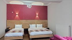 Van Orient Hotel