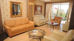 Golden Lake Hotel