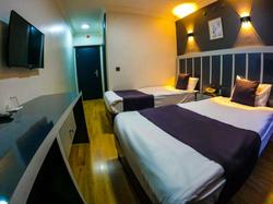 Rer Hotel