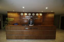 Vali Erdogan Sahinoglu Hitit Otel