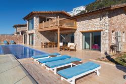 Villa Joy-01