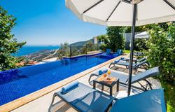 Villa Mama 