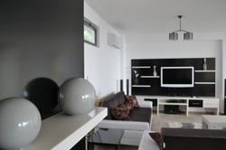 Villa Term 