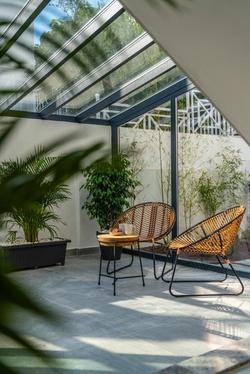 Villa Supernova