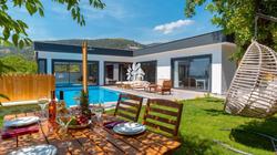 Villa Aqua Duo
