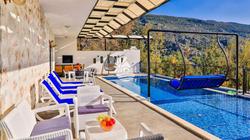 Villa Karamel