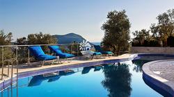 Villa Tzia
