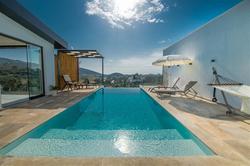 Villa Ozzy