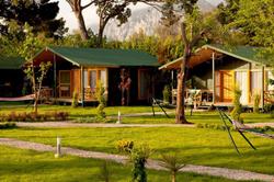 Etenna Bungalow Hotel