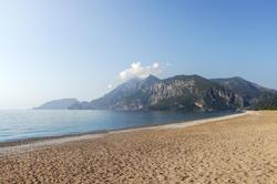 Flora Pansiyon Çıralı