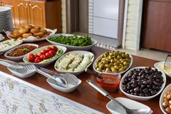 Flora Pansiyon Çıralı