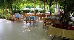 Arkadaş Otel
