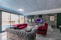 Oniks Comfort Suites