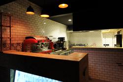 Role Street Hostel