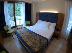 Şavsat Karagöl Hotel