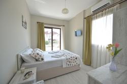 Cunda Zeyna Otel