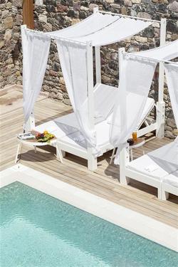 Cunda Pür Beyaz Otel