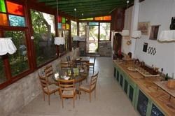 Cunda Zehra Teyzenin Evi - Tarihi Konak