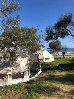 Helen Camping Beach & Restaurant