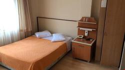 Otel Sarı