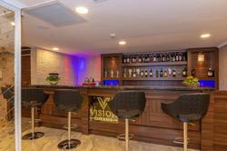 Vision Deluxe Hotel