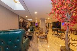 Vision Deluxe Hotel