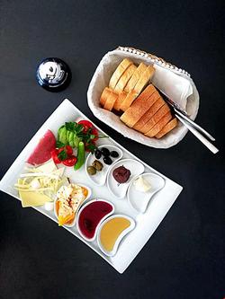 Coisin Royal Airport Hotel