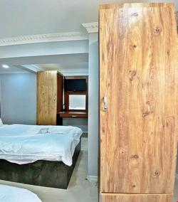 Big Life Suit Hotel