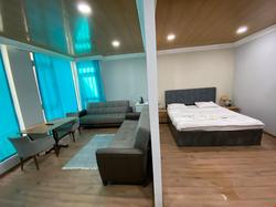 Big Life Suit Hotel