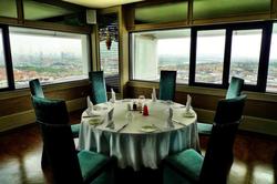 Titanic Business Golden Horn