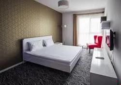 Mira Suites