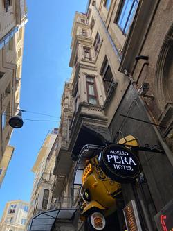 Adelio Pera Hotel